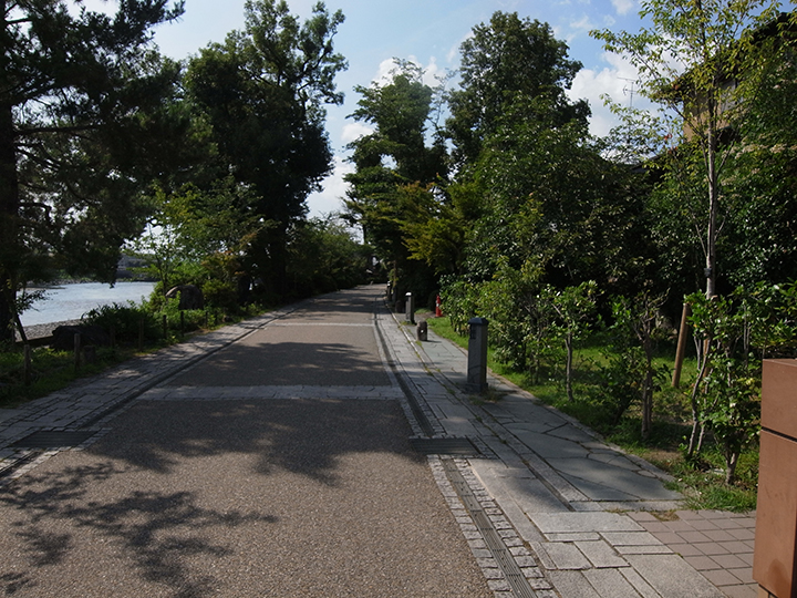 宇治神社・宇治上神社への迂回道